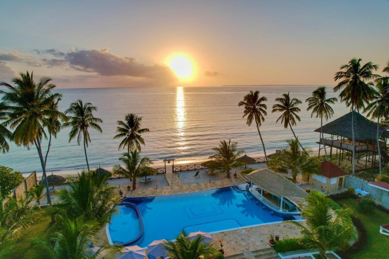 Hotel Sunny Palms 4*