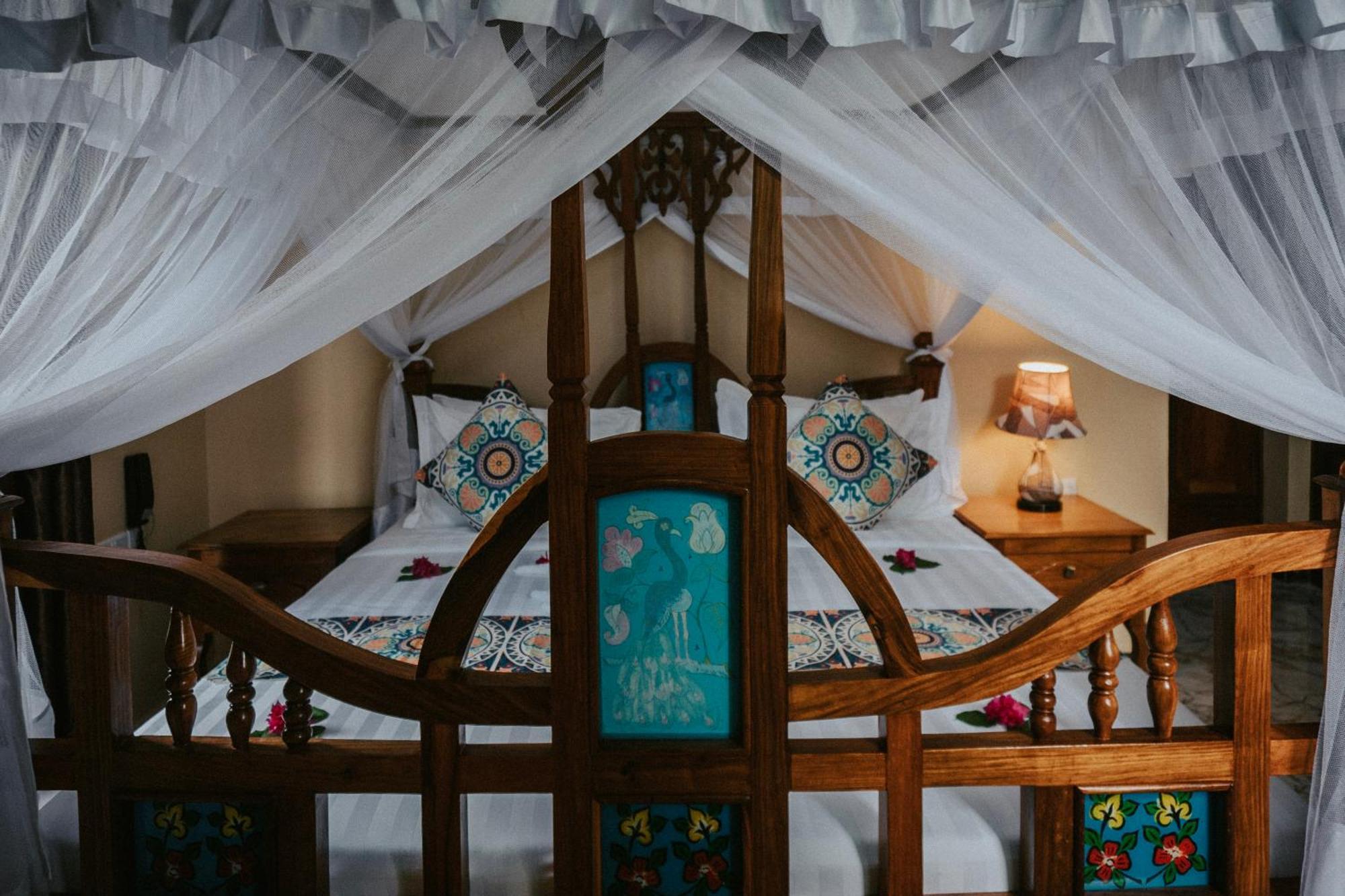 Sunny Palms Hotell