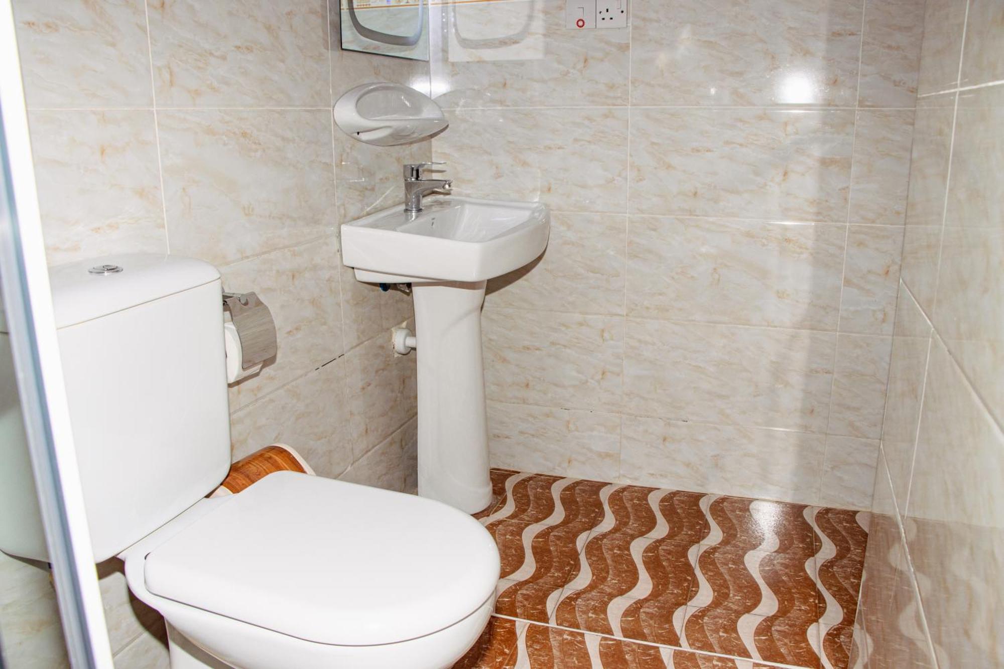 Hotell Sunny Palms 4*